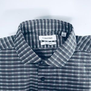 Last Call - Calvin Klein Men's Slim-Fit Basketweave Performance Dress Shirt